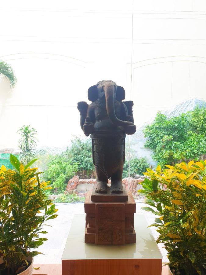 Green Ant Hotel Nha Trang Buitenkant foto